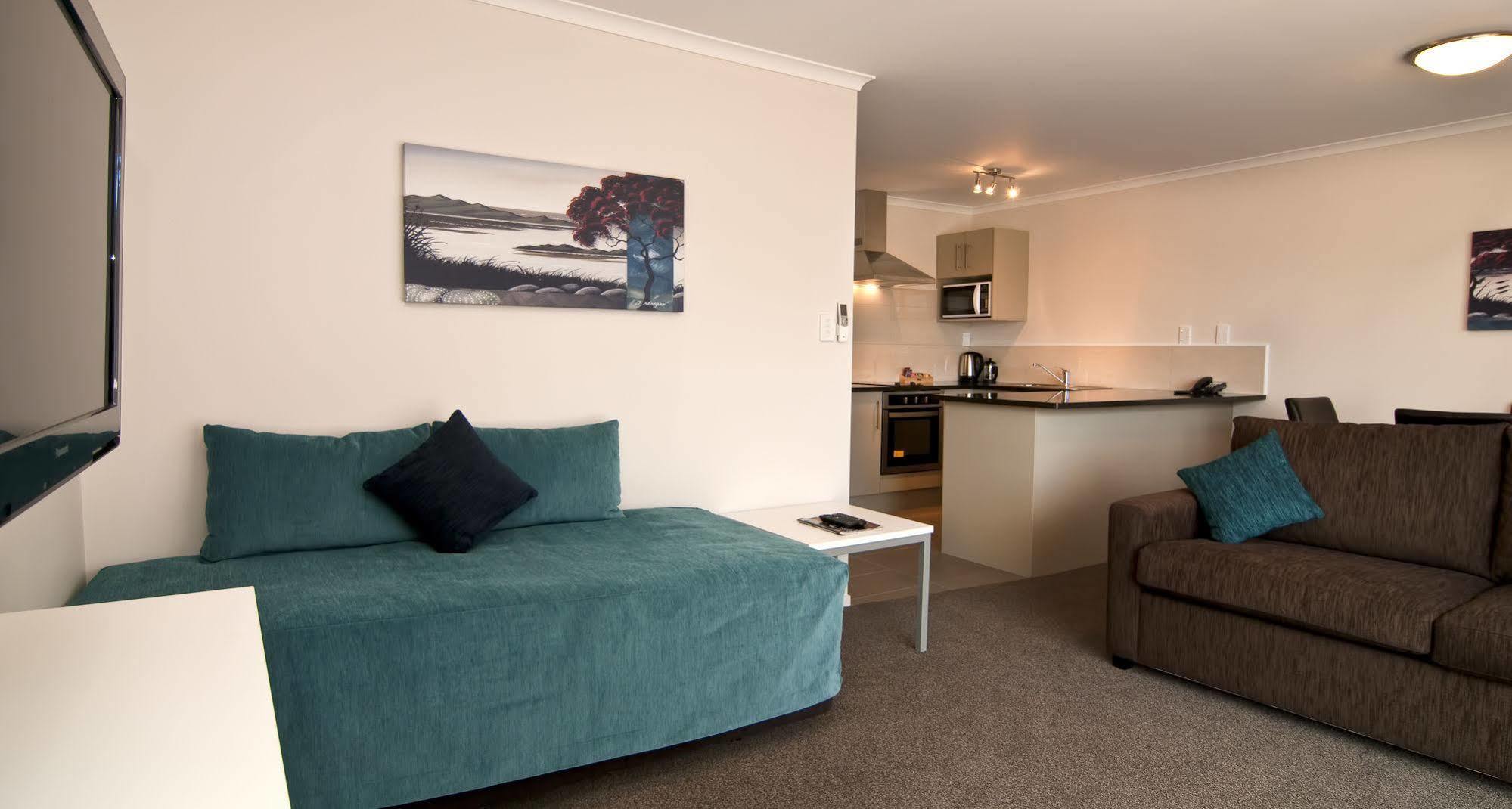 Motel Breakwater 4*